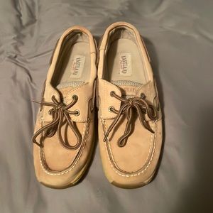 Tan boat shoes sz 9